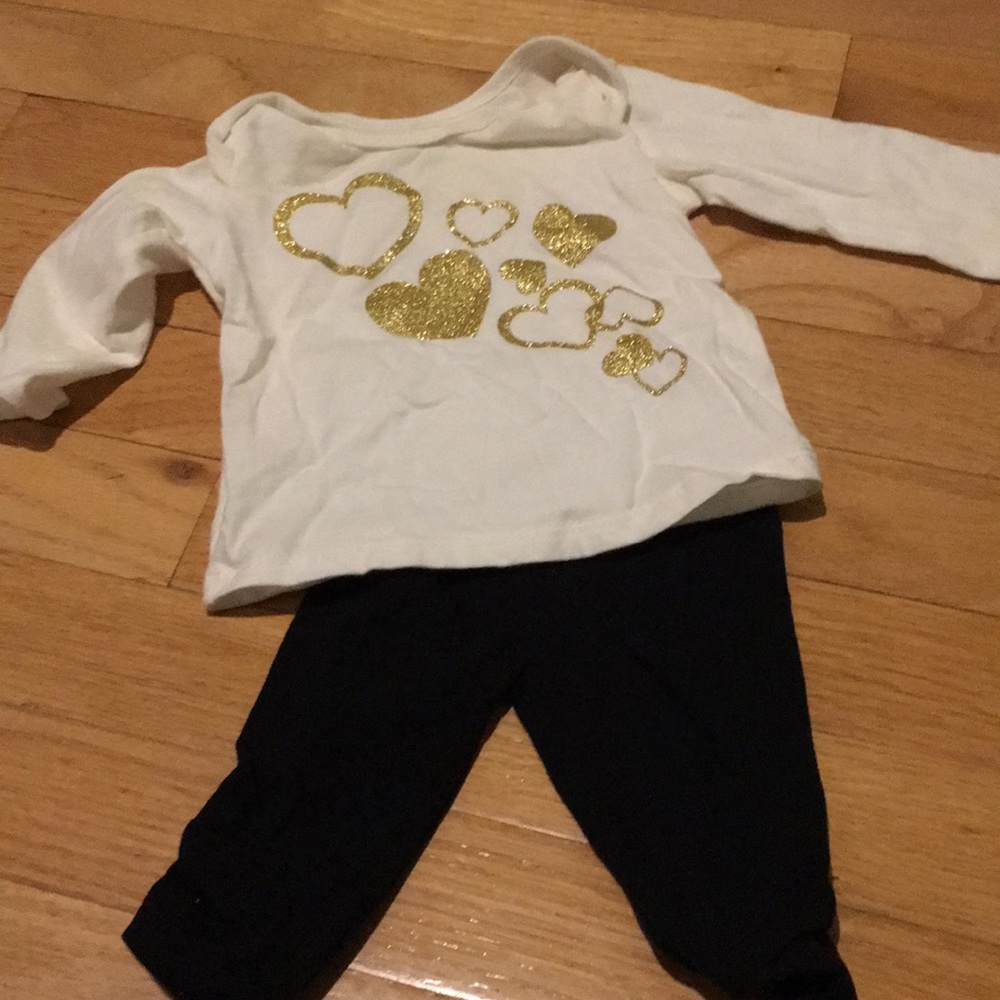 Girl’s Infant Outfit